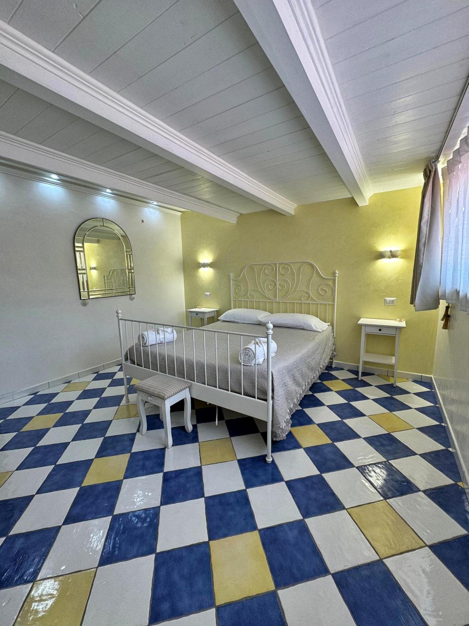 Cassiodoro Suite B&B Marina di Davoli Exterior foto